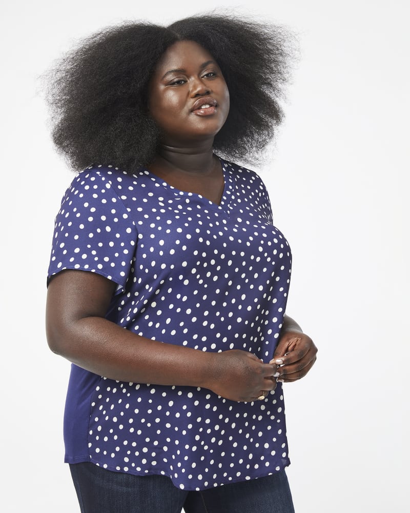 Front of plus size Kelsey Mixed Media Top by Cameo | Dia&Co | dia_product_style_image_id:157075